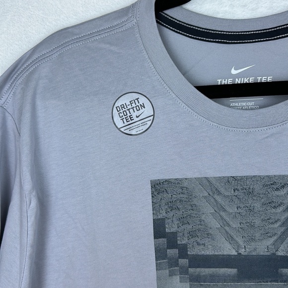 Nike Men’s Short Sleeve T-shirt Cotton Gray XXL NWT - Picture 4 of 10